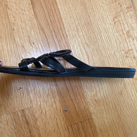 Style & Co Black Beaded Slide Sandals - Picture 2 of 3